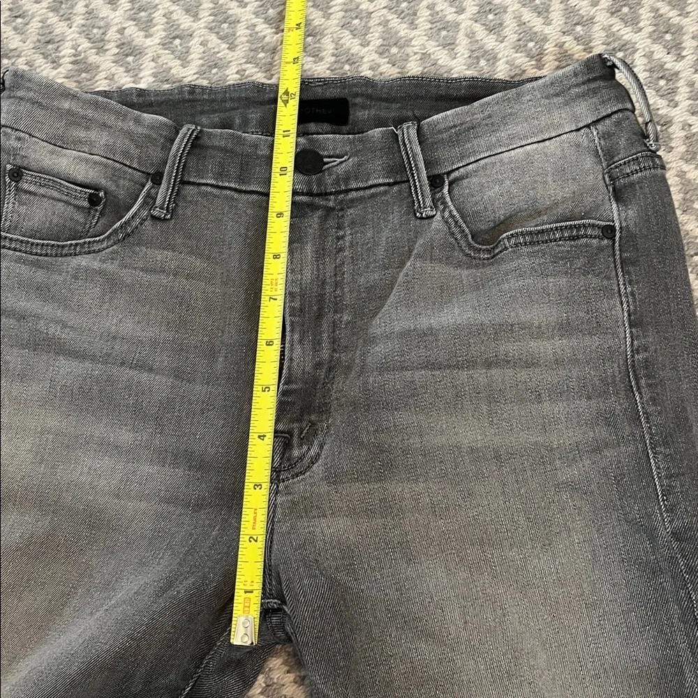 MOTHER High Waisted Looker Jeans Supermoon Grey Gray